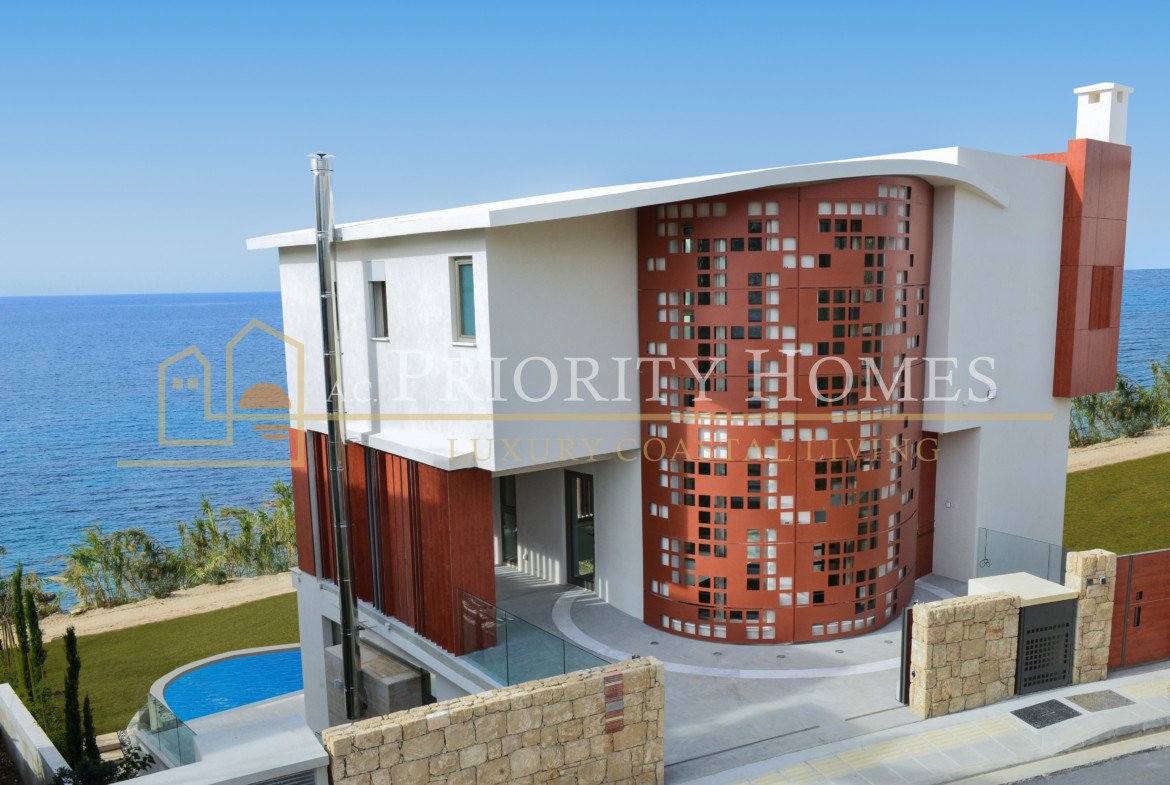 Luxury Six Bedroom Beach Villas in Chloraka, Paphos