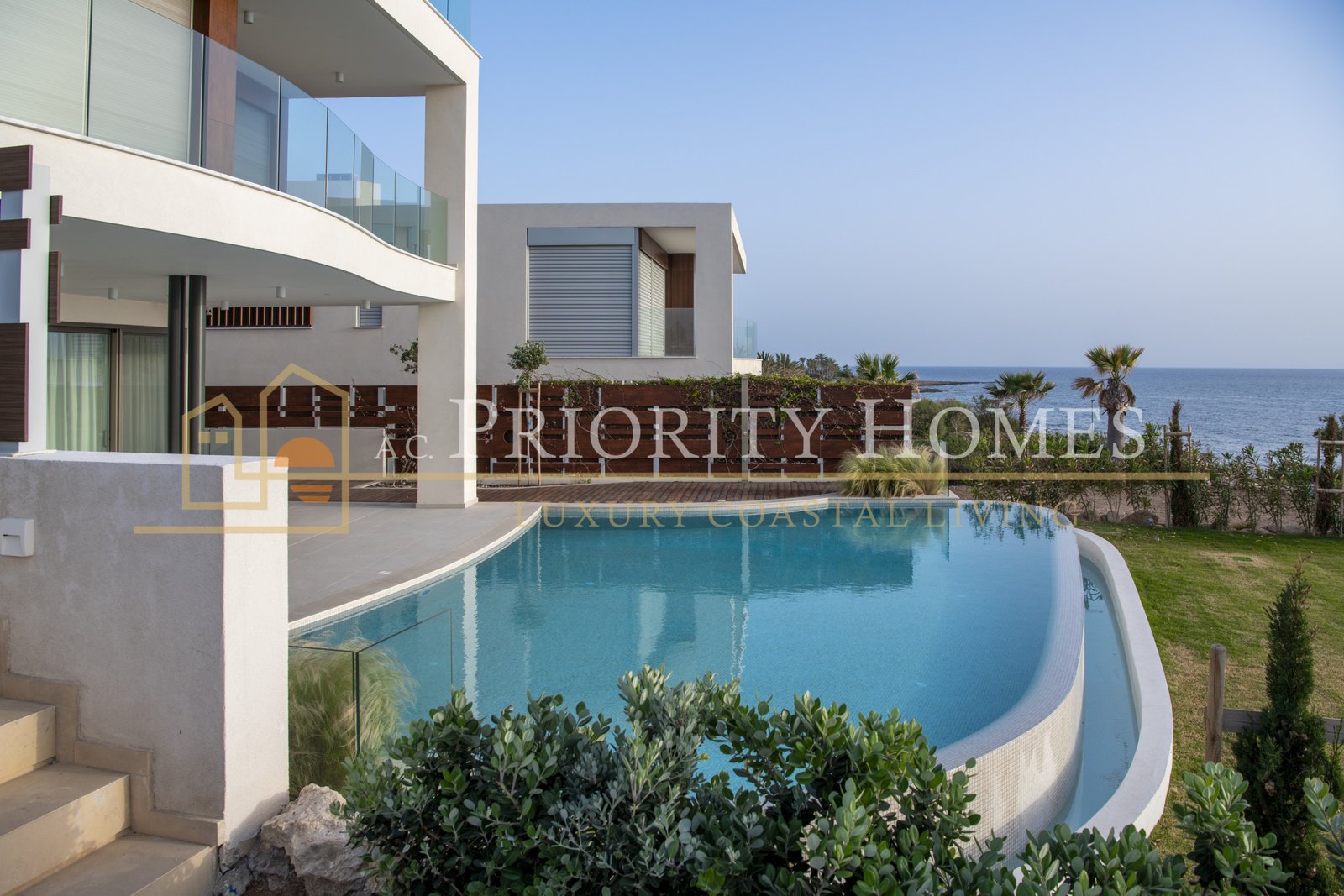 Luxury Four Bedroom Beach Villas in Chloraka, Paphos