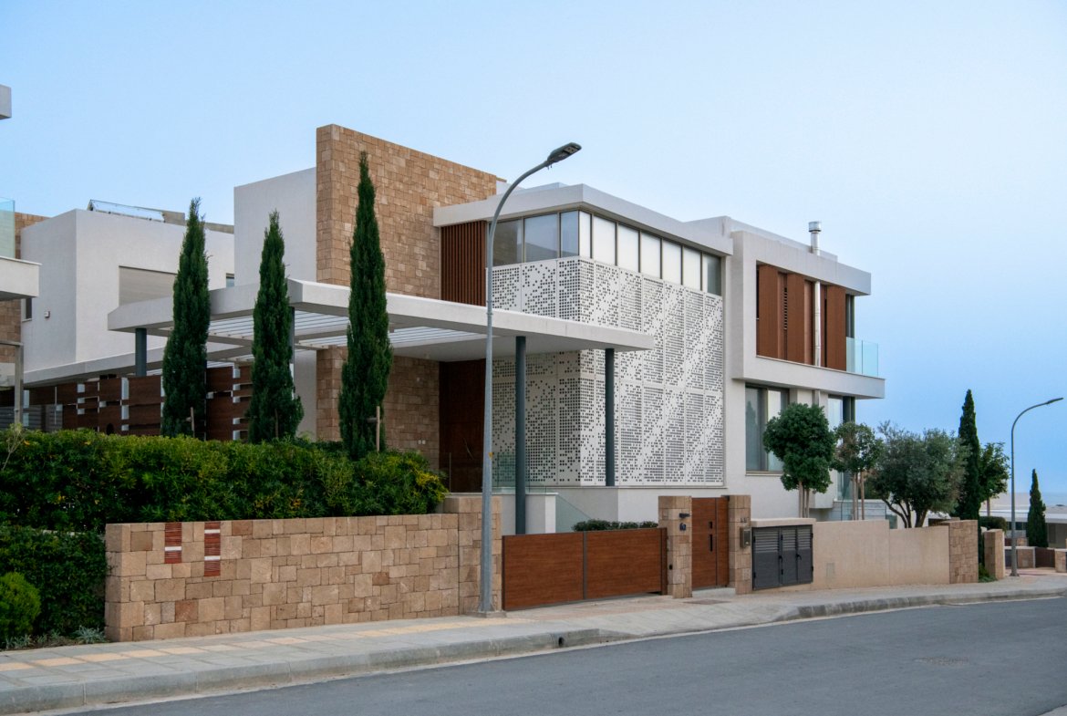 Luxury Four Bedroom Beach Villas in Chloraka, Paphos