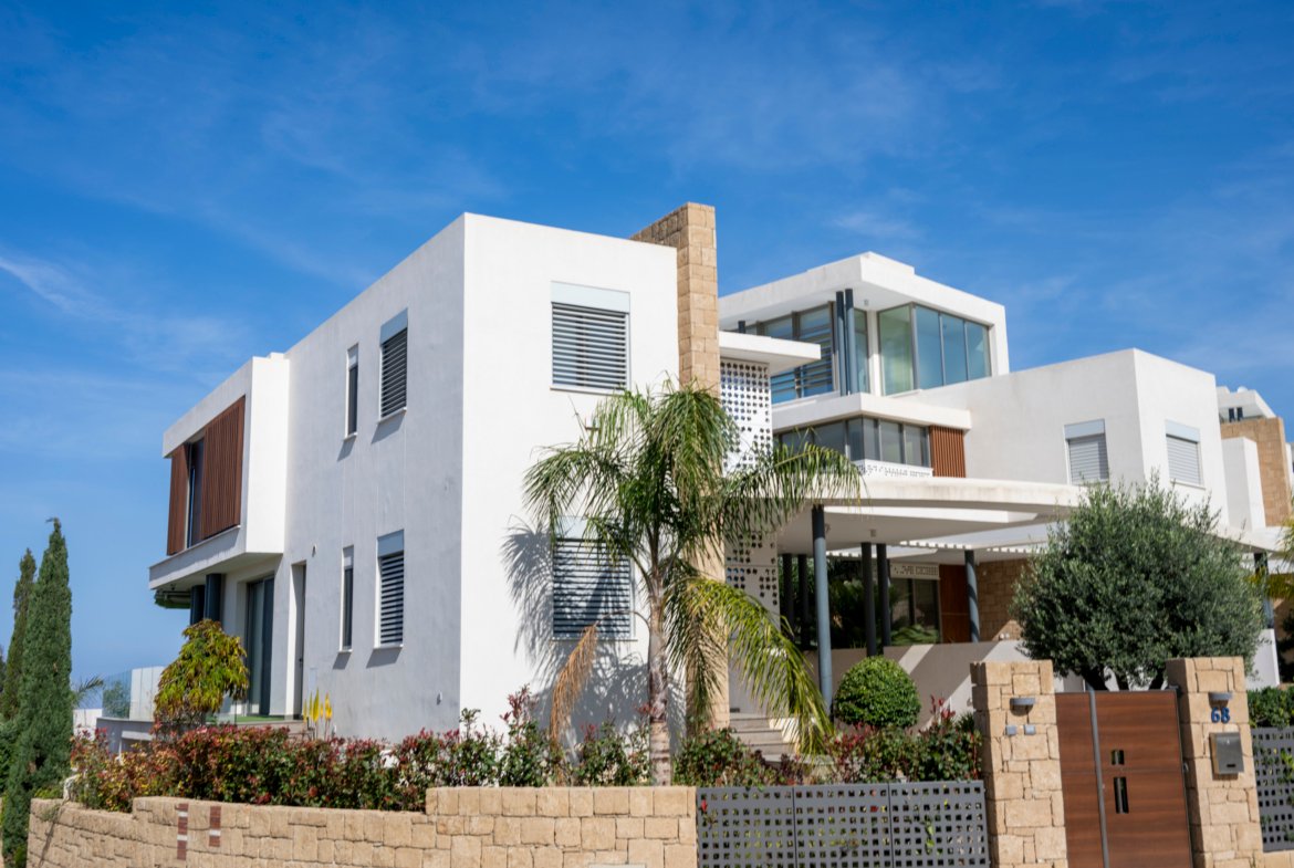 Luxury Four Bedroom Beach Villas in Chloraka, Paphos
