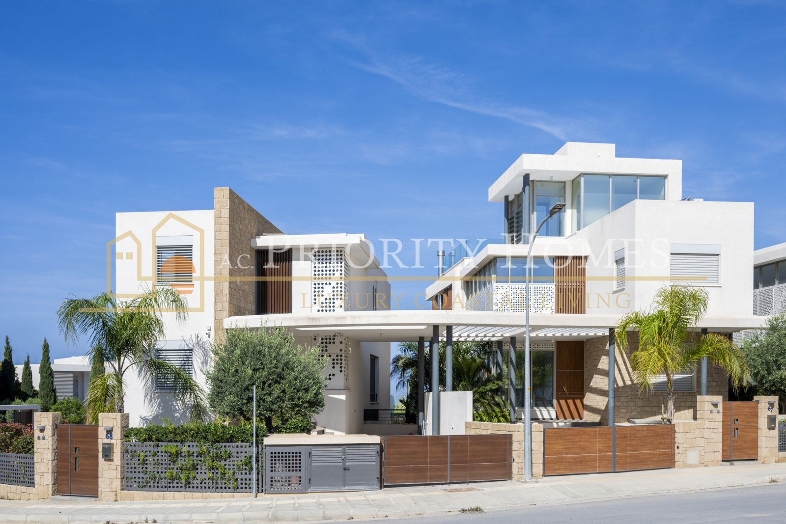 Luxury Four Bedroom Beach Villas in Chloraka, Paphos