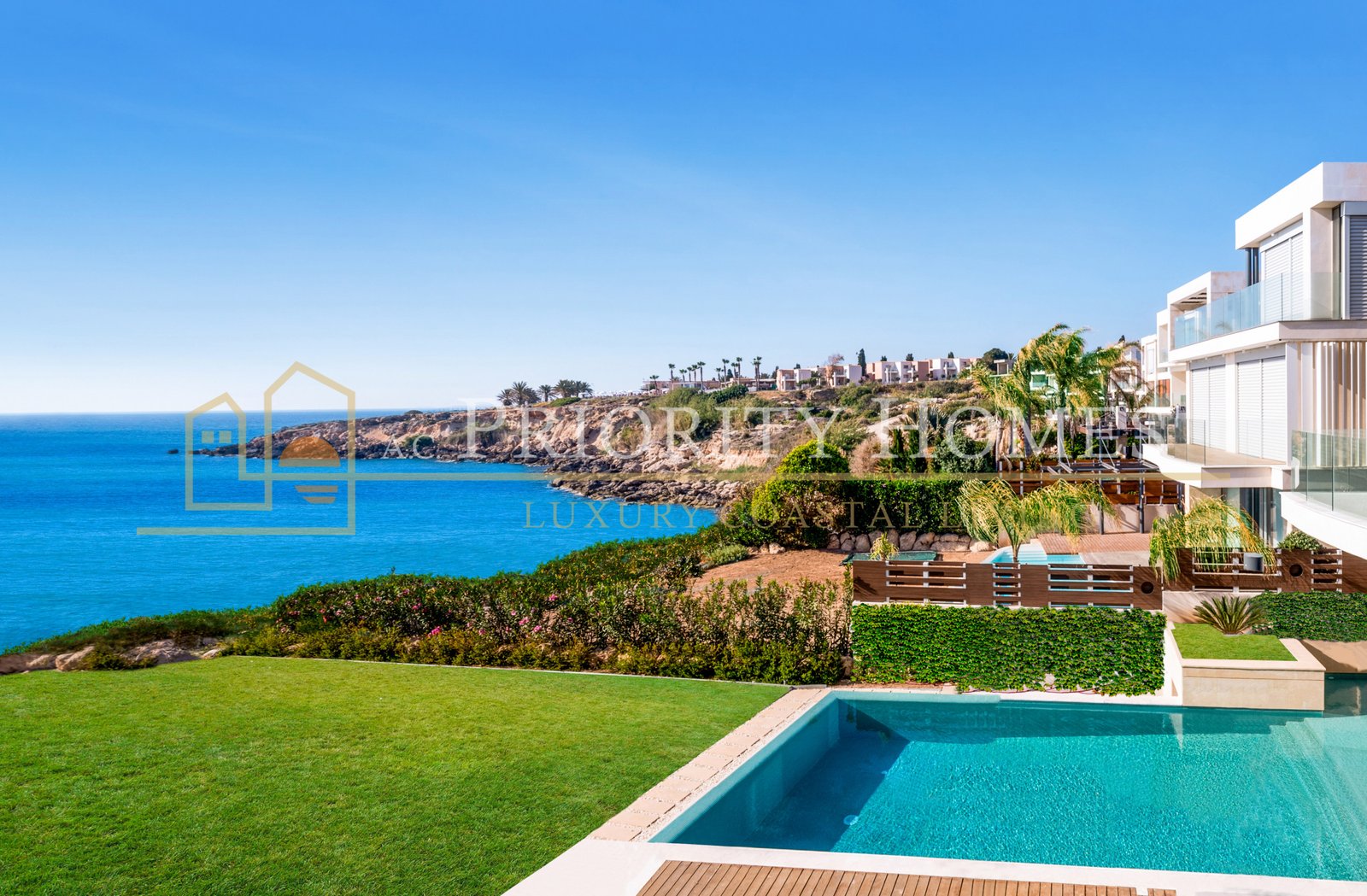 Luxury Four Bedroom Beach Villas in Chloraka, Paphos