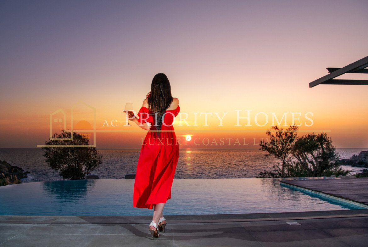 Luxury Six Bedroom Beach Villas in Chloraka, Paphos
