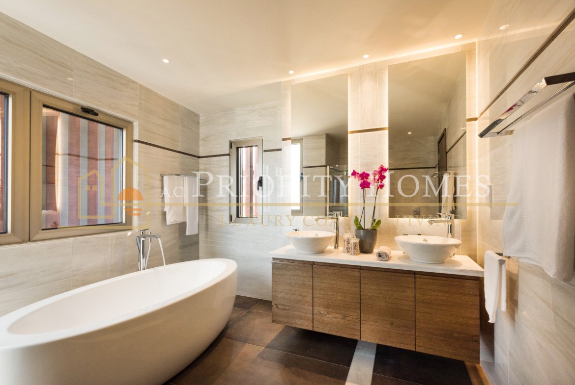 Luxury Six Bedroom Beach Villas in Chloraka, Paphos