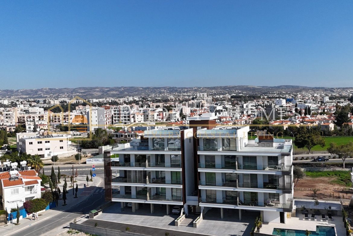Contemporary Two-Bedroom Penthouse with Private Roof Terrace in Kato Paphos