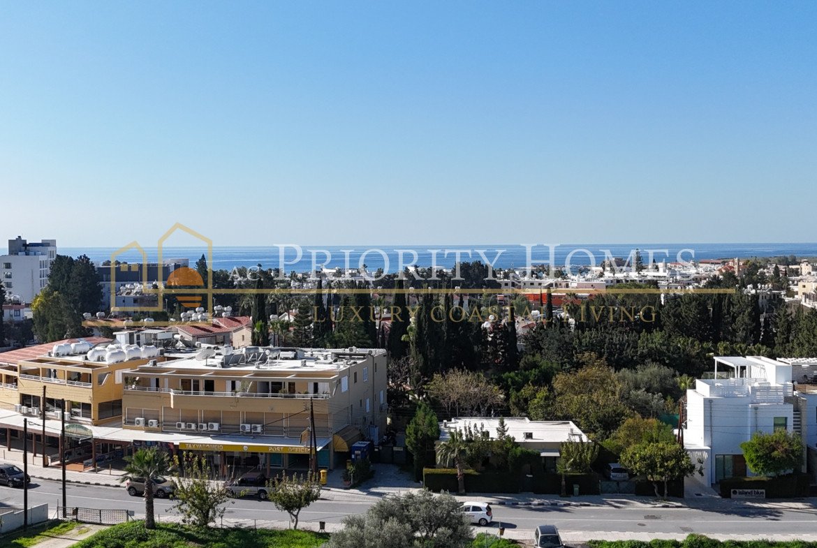 Contemporary Two-Bedroom Penthouse with Private Roof Terrace in Kato Paphos