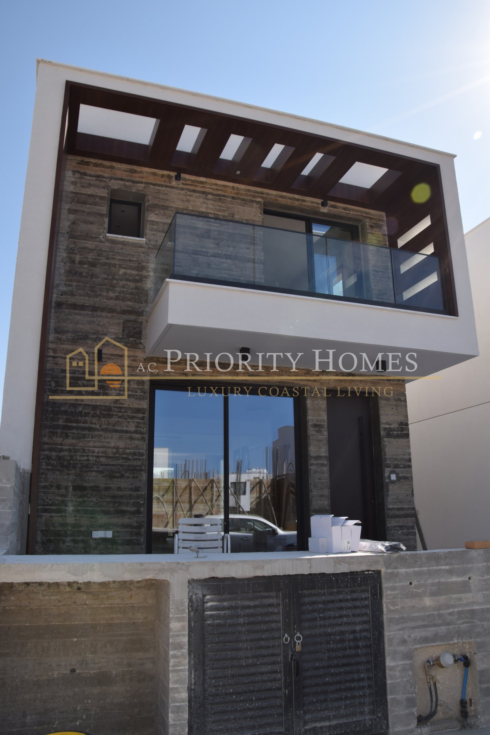 Contemporary Villa within a Prime Residential Location in Geroskipou