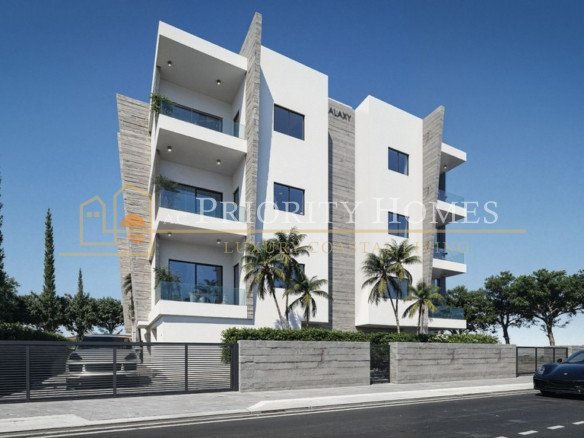 Modern Two‑Bedroom Apartment in Universal