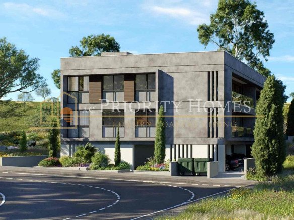 Three‑Bedroom Apartment in Prodromi