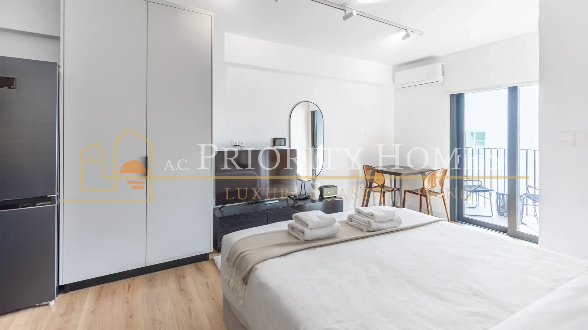 Modern Furnished Studio Apartment for Rent in Kato Paphos