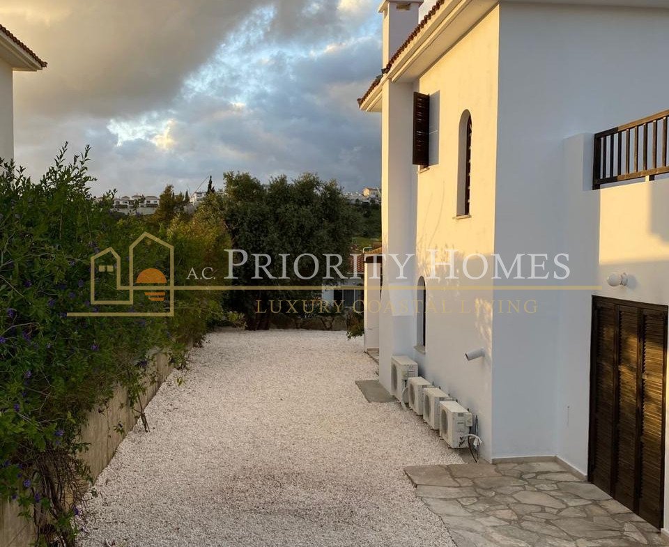 Charming 3-Bedroom House for Sale in Pissouri Village