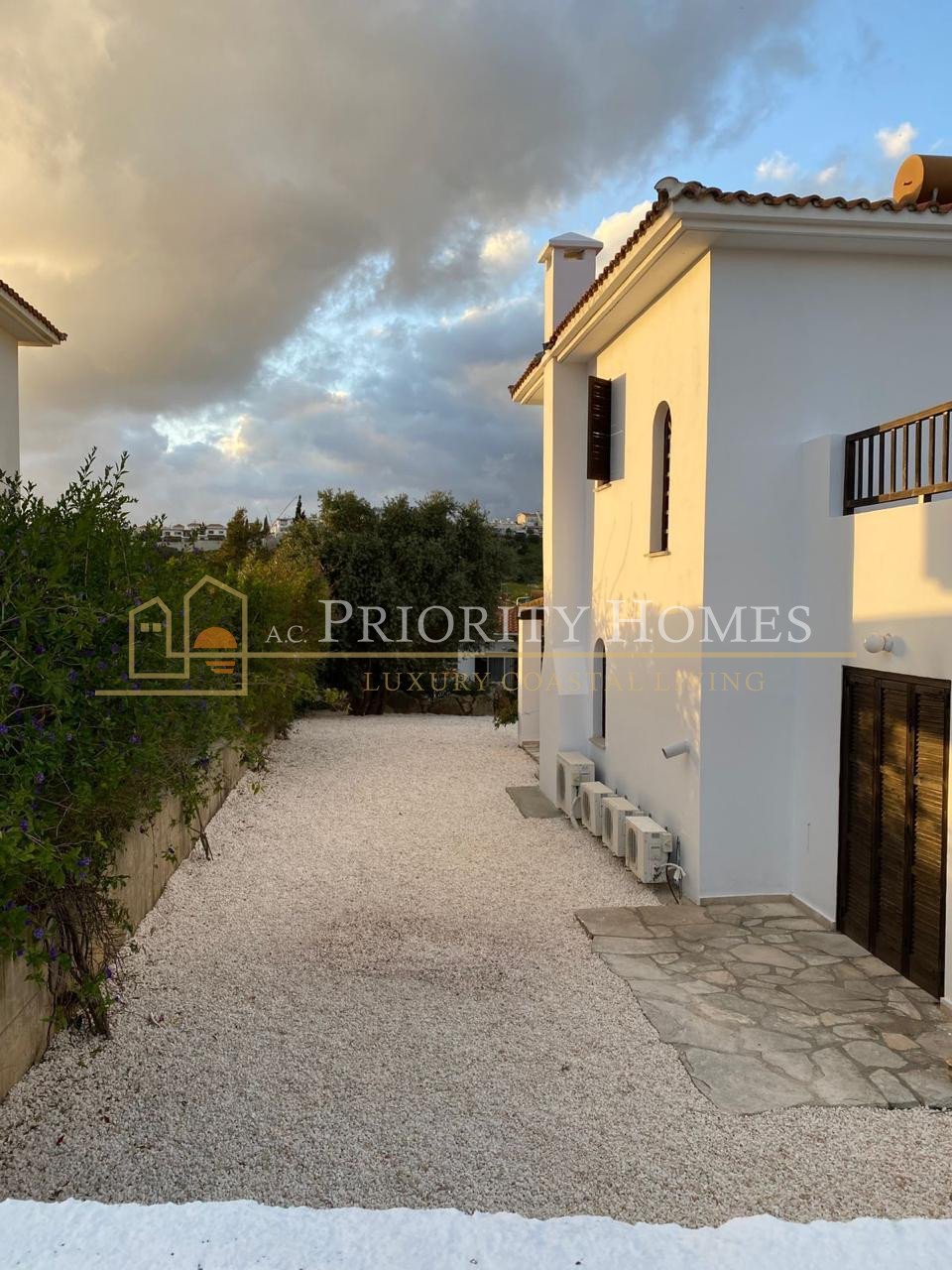Charming 3-Bedroom House for Sale in Pissouri Village