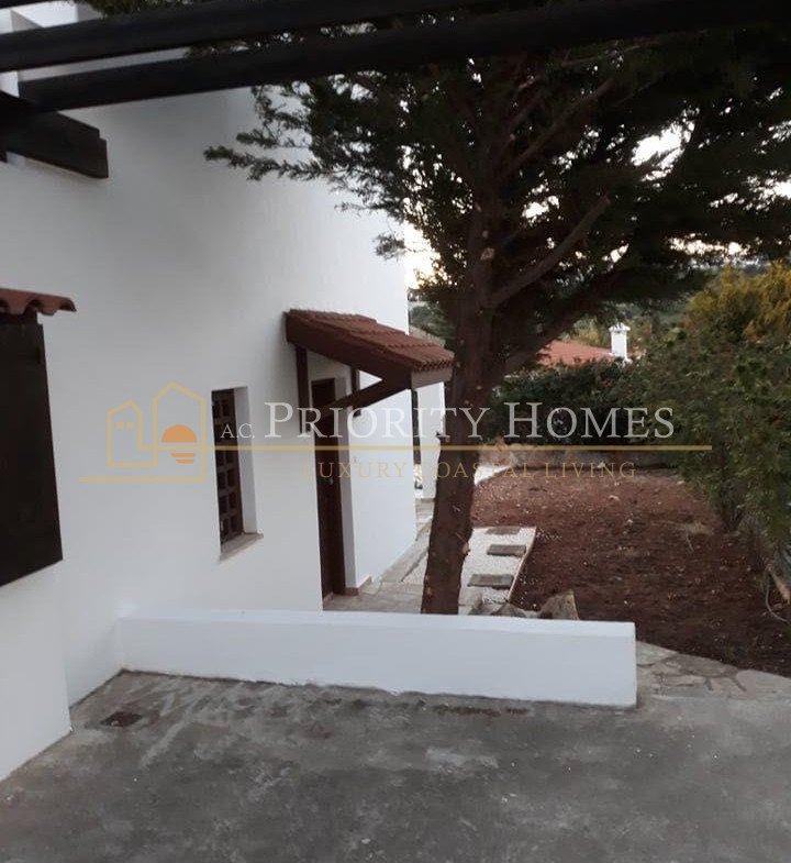Charming 3-Bedroom House for Sale in Pissouri Village