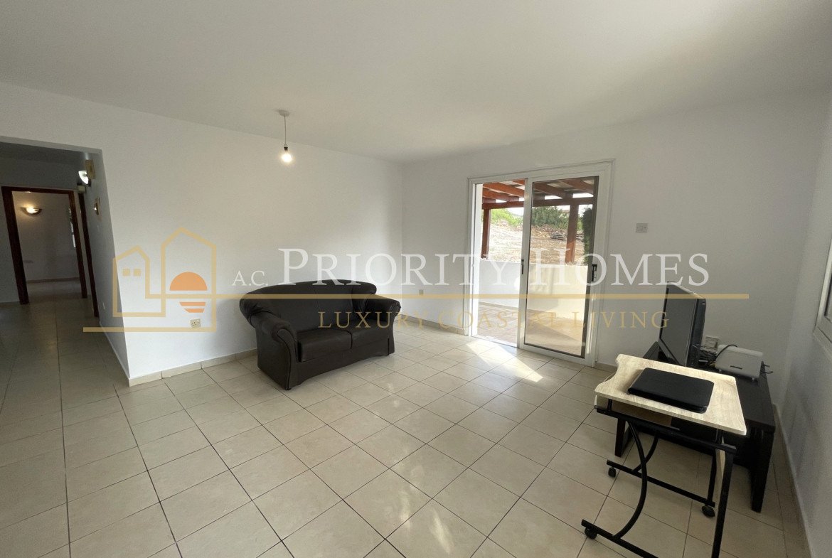 Two Bedroom Ground Floor Apartment in Pegeia