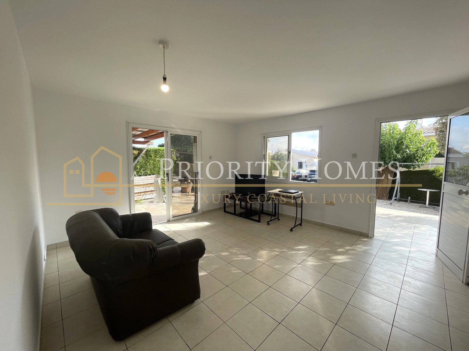Two Bedroom Ground Floor Apartment in Pegeia