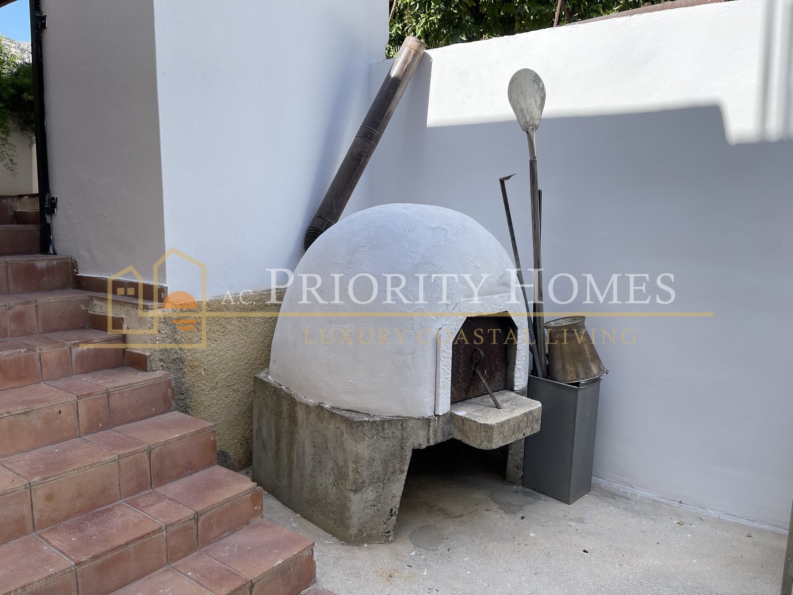 Two Bedroom Ground Floor Apartment in Pegeia