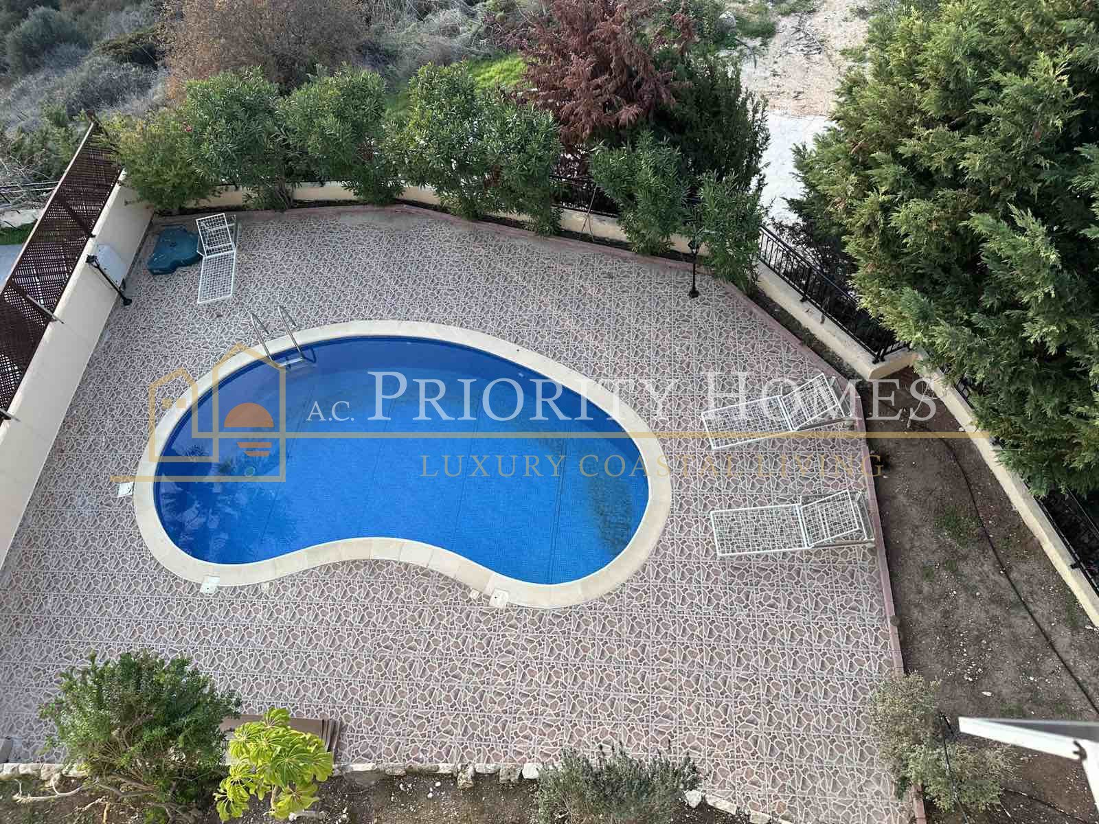 Luxury Five-Bedroom Villa with Sea Views in Tala, Paphos