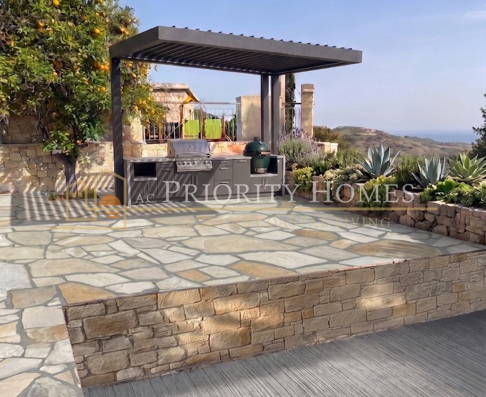 Charming Three-Bedroom Detached Stone Villa in Marathounta, Paphos