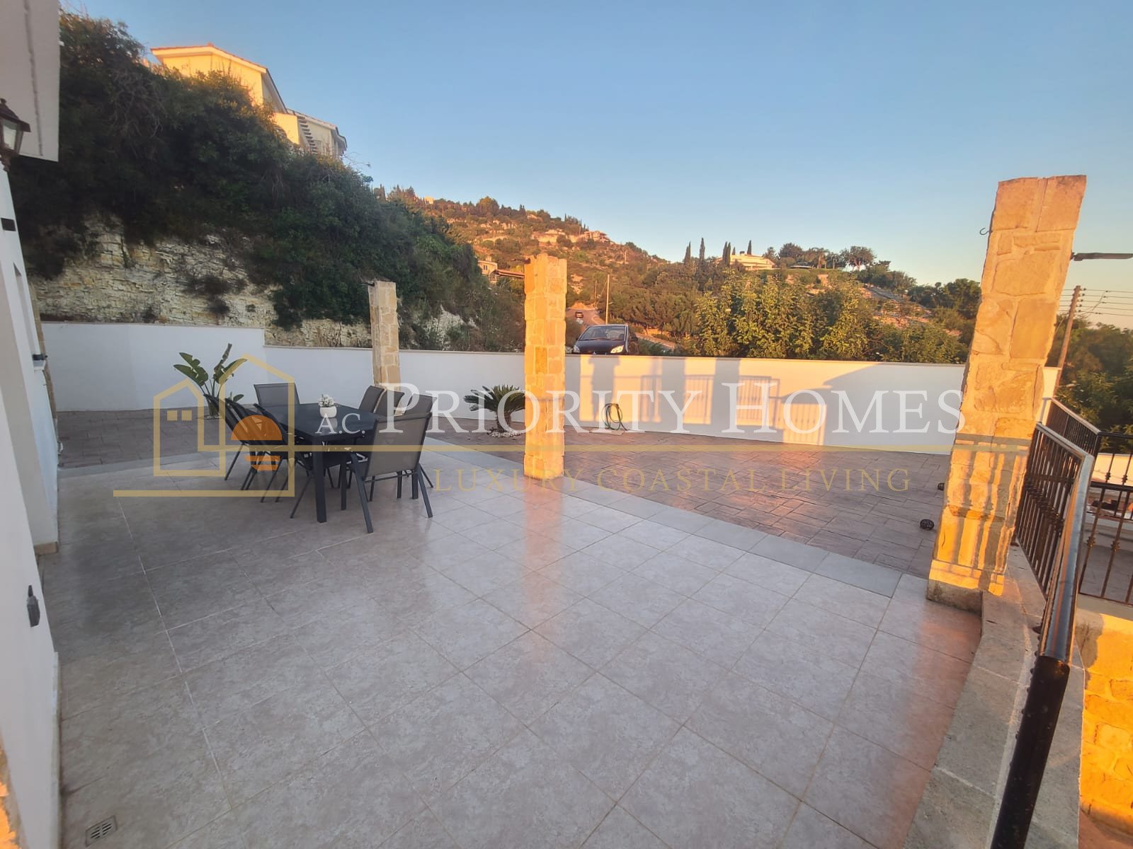 Four-Bedroom Villa in Tsada