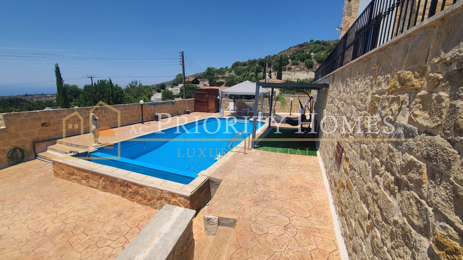 Four-Bedroom Villa in Tsada