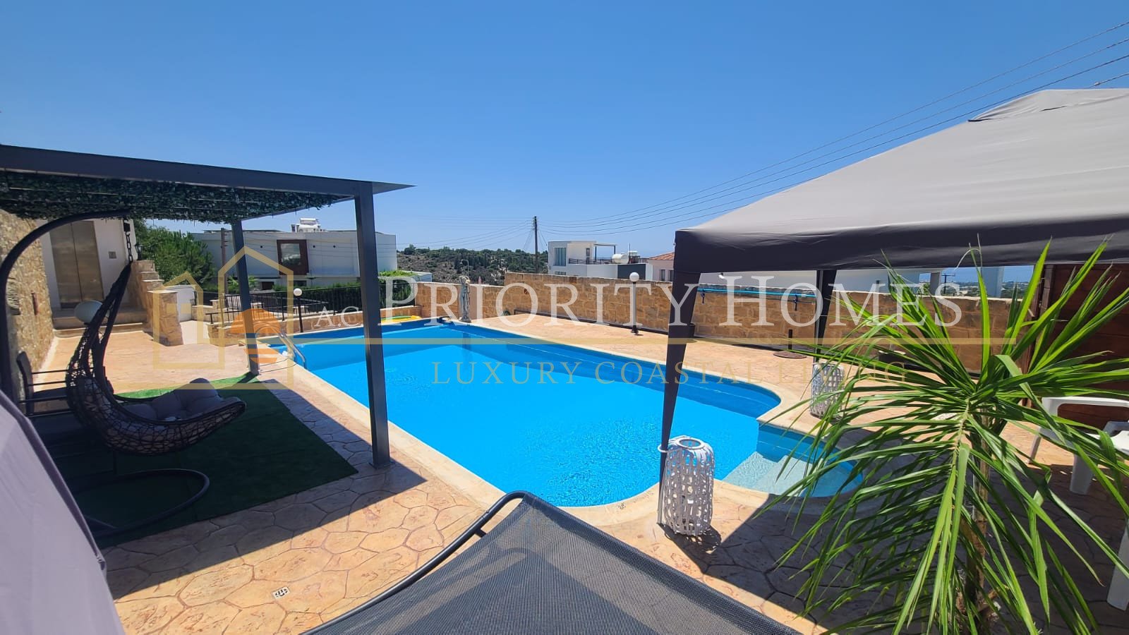 Four-Bedroom Villa in Tsada