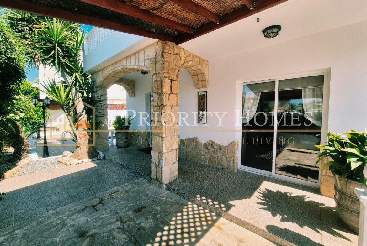 Beautiful Three-Bedroom Detached Villa with Private Pool, Sea & Mountain Views in Tala