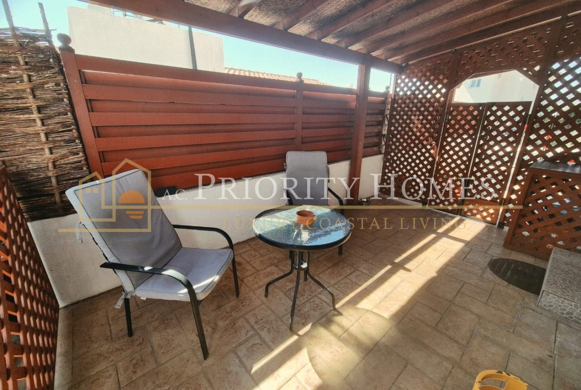 Beautiful Three-Bedroom Detached Villa with Private Pool, Sea & Mountain Views in Tala