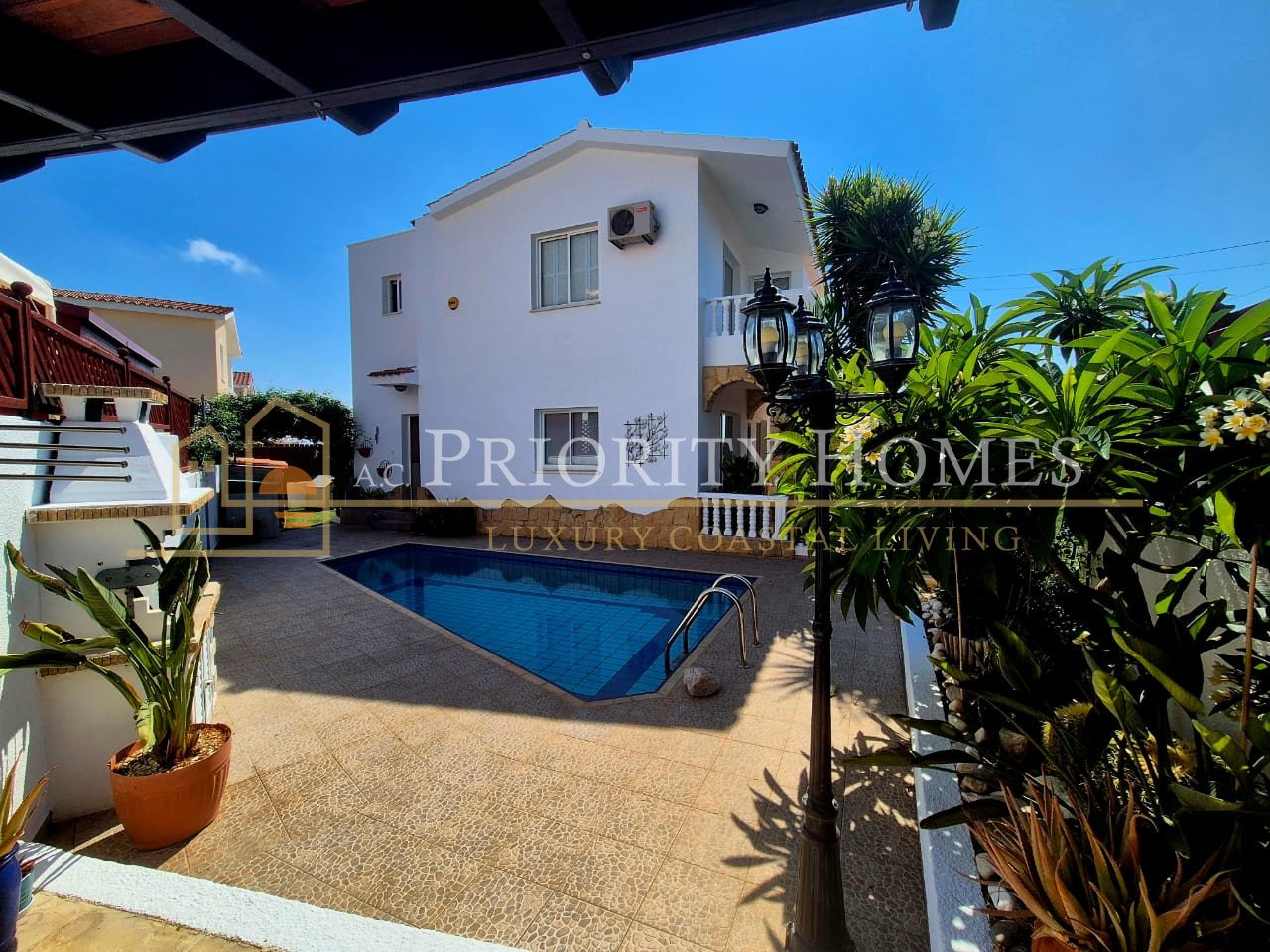 Beautiful Three-Bedroom Detached Villa with Private Pool, Sea & Mountain Views in Tala