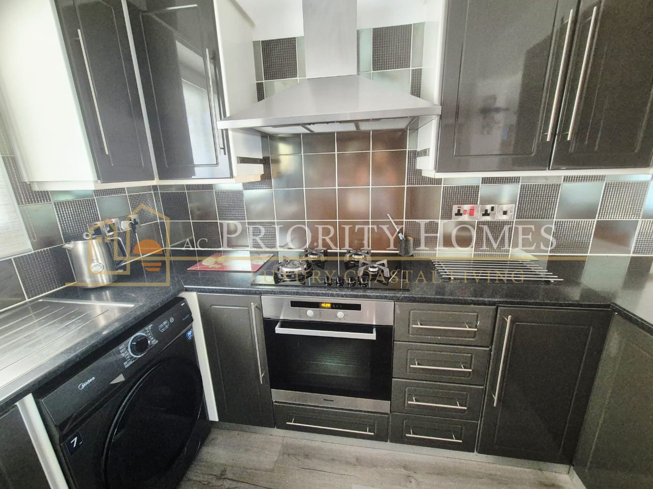 Beautiful Three-Bedroom Detached Villa with Private Pool, Sea & Mountain Views in Tala