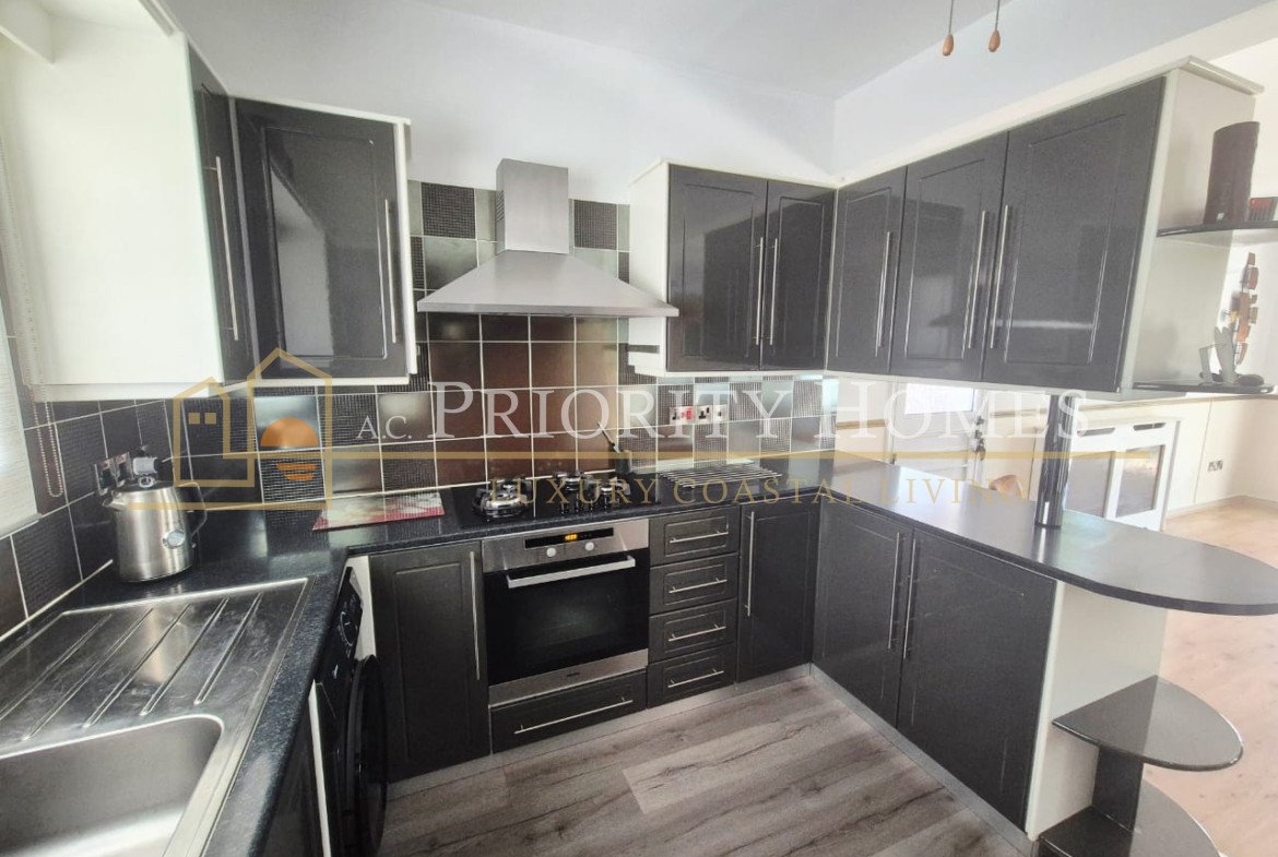 Beautiful Three-Bedroom Detached Villa with Private Pool, Sea & Mountain Views in Tala
