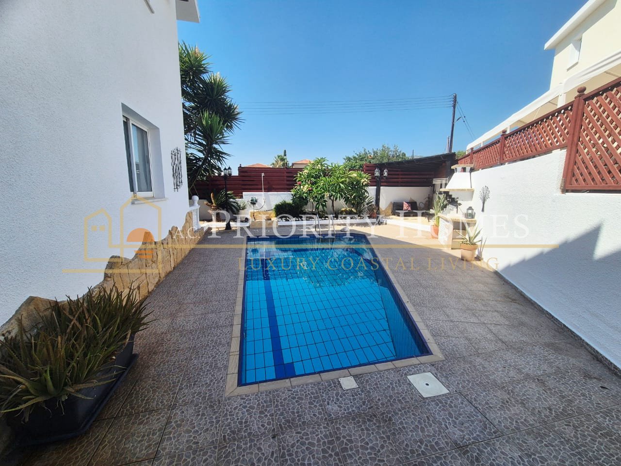 Beautiful Three-Bedroom Detached Villa with Private Pool, Sea & Mountain Views in Tala