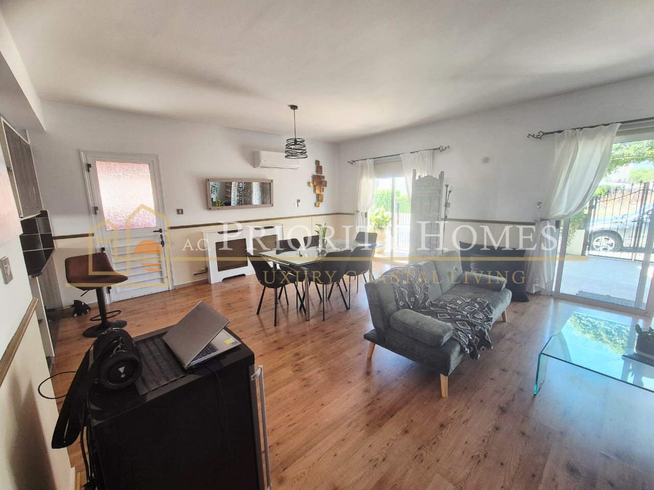 Beautiful Three-Bedroom Detached Villa with Private Pool, Sea & Mountain Views in Tala