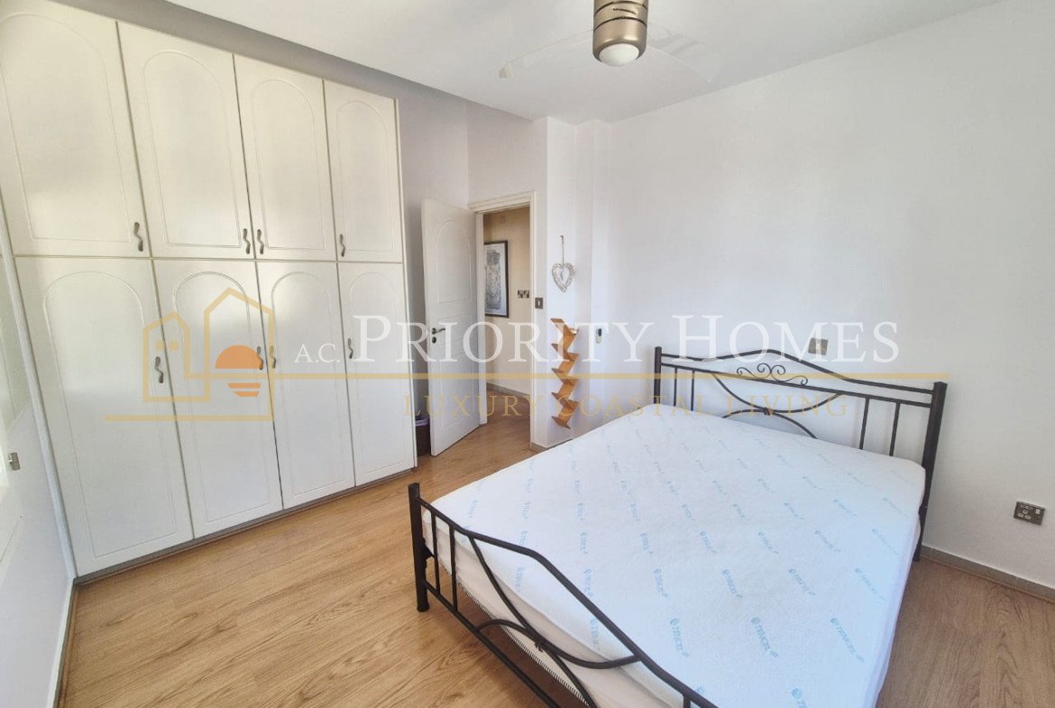 Beautiful Three-Bedroom Detached Villa with Private Pool, Sea & Mountain Views in Tala