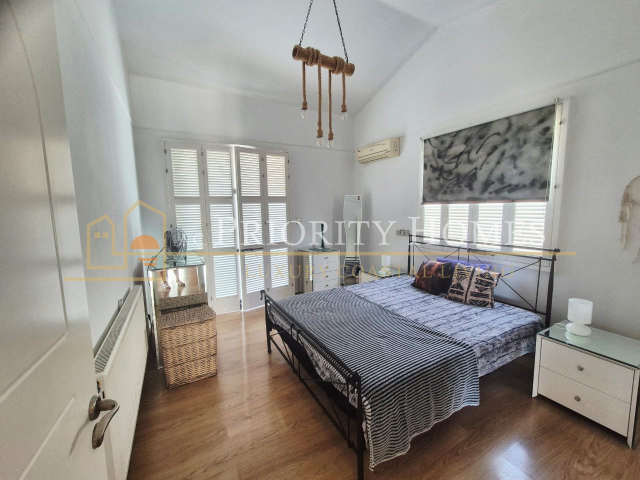 Beautiful Three-Bedroom Detached Villa with Private Pool, Sea & Mountain Views in Tala