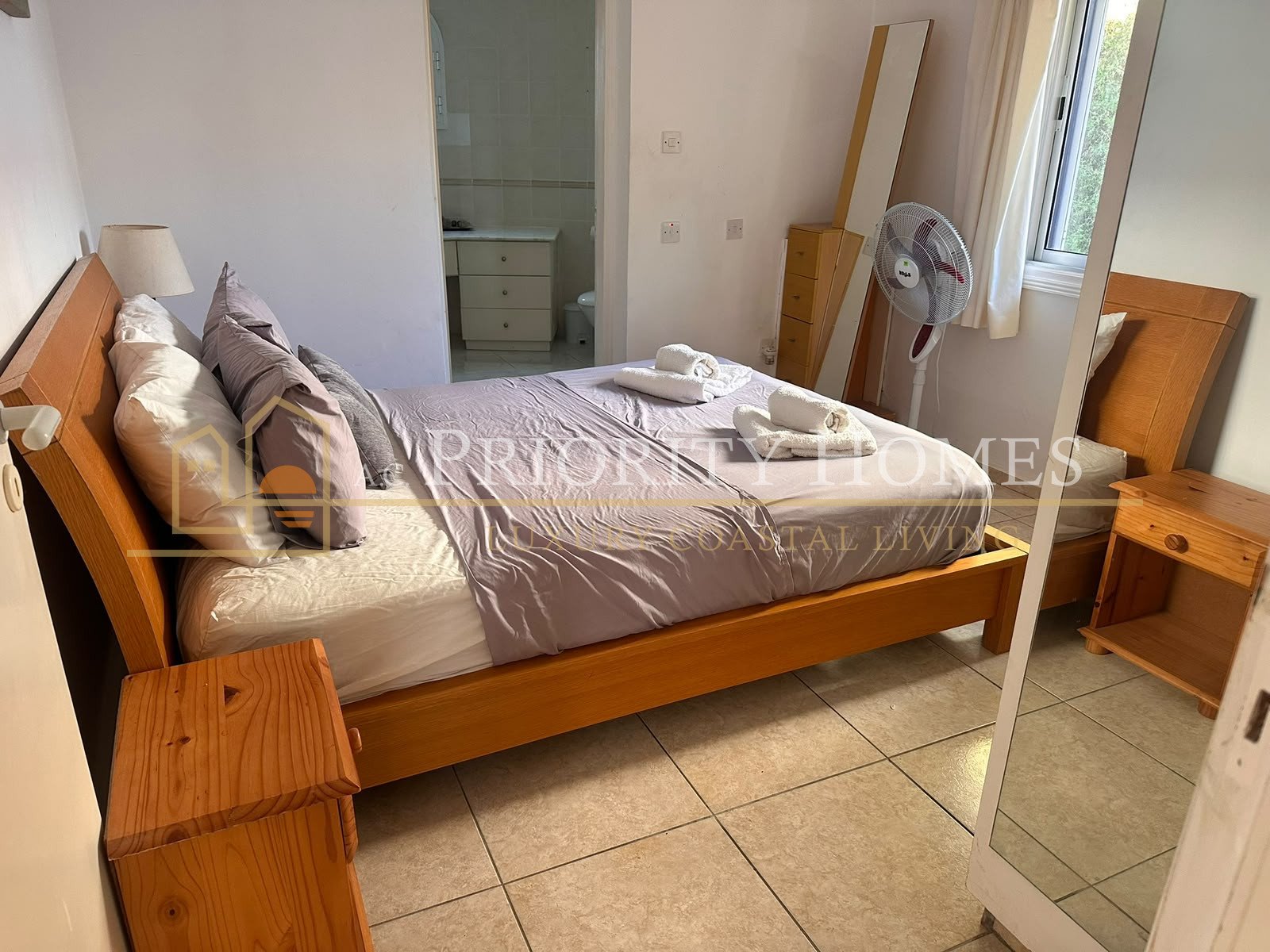 Two-Bedroom Bungalow in Coral Bay