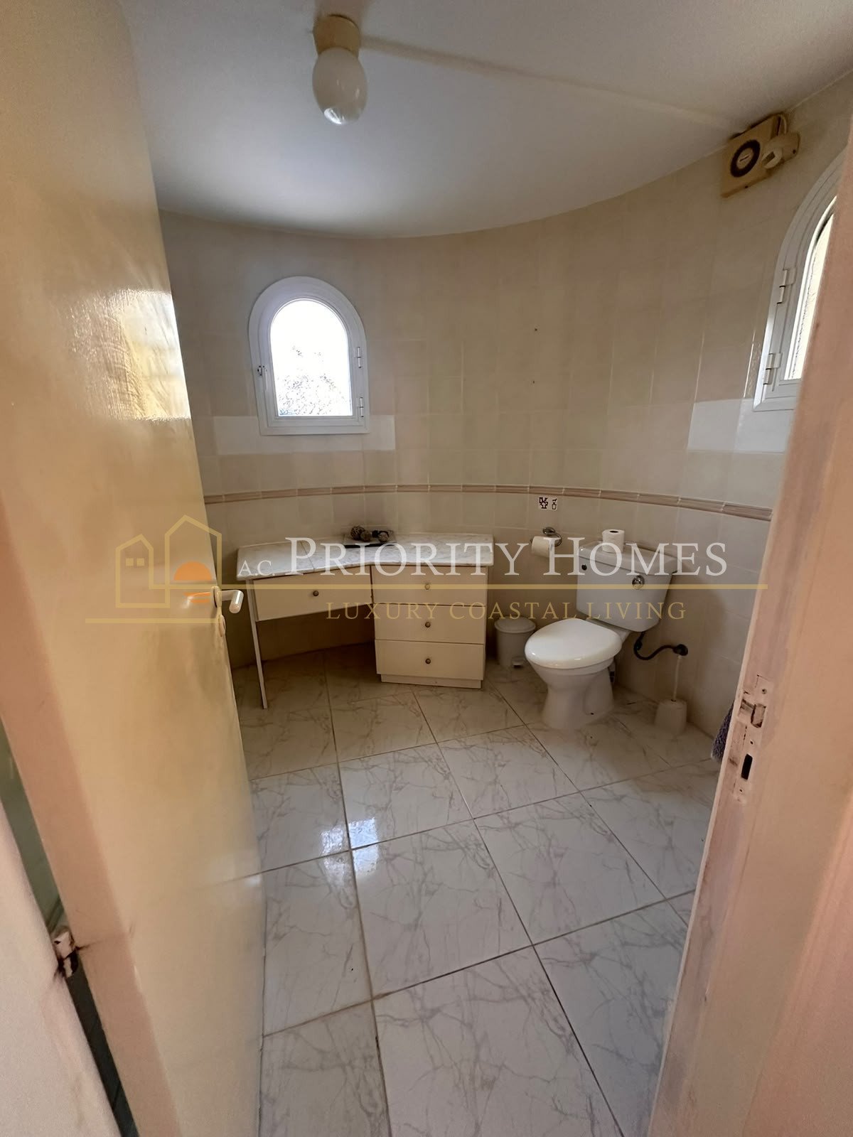 Two-Bedroom Bungalow in Coral Bay