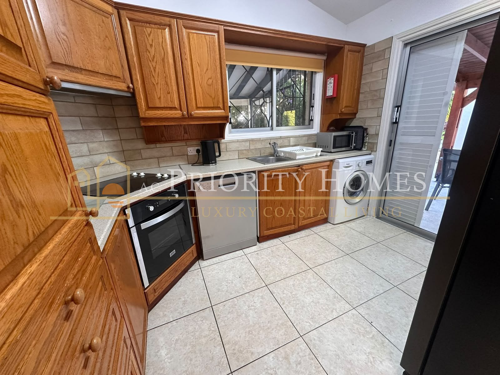 Two-Bedroom Bungalow in Coral Bay