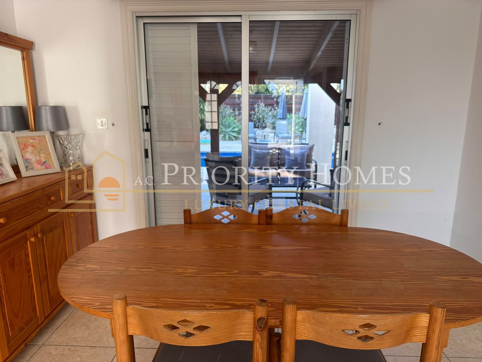 Two-Bedroom Bungalow in Coral Bay