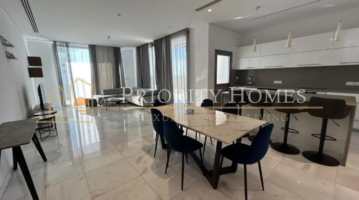 Four Bedroom FrontLine Villa in Kissonerga