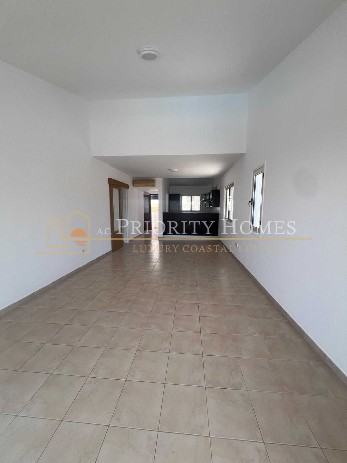 Two-Bedroom Sea View Apartment for Rent in Chloraka