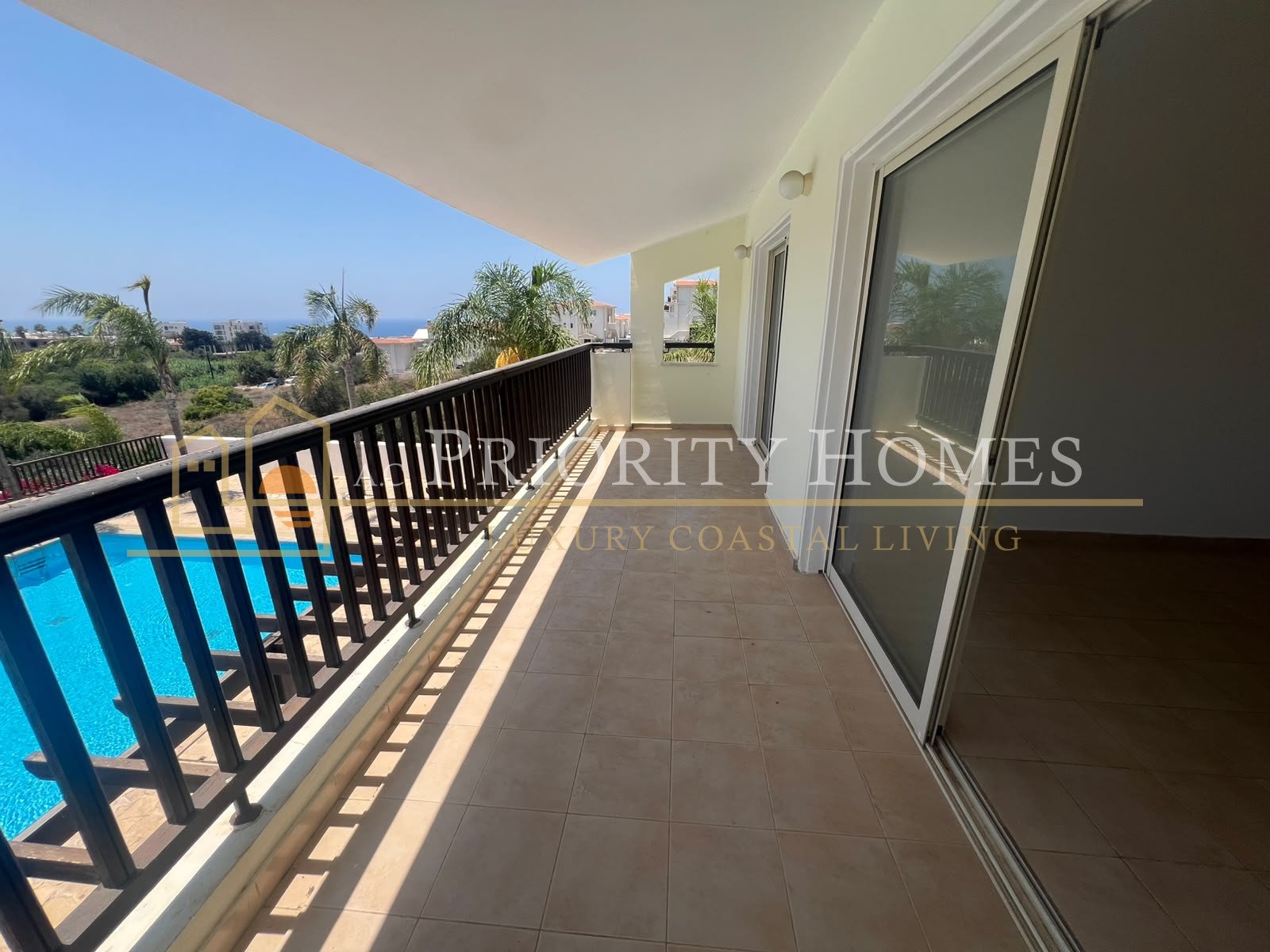 Two-Bedroom Sea View Apartment for Rent in Chloraka