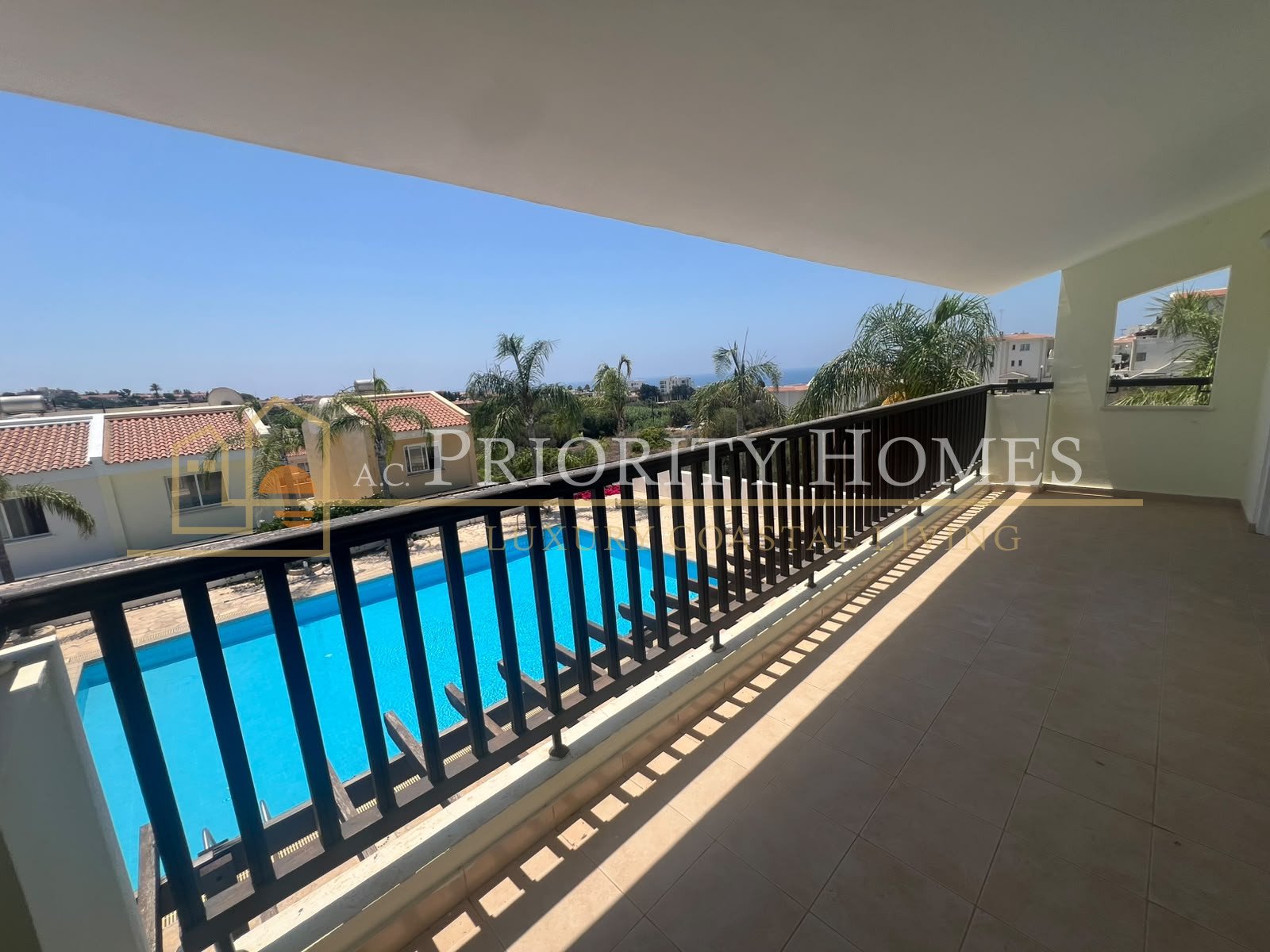 Two-Bedroom Sea View Apartment for Rent in Chloraka
