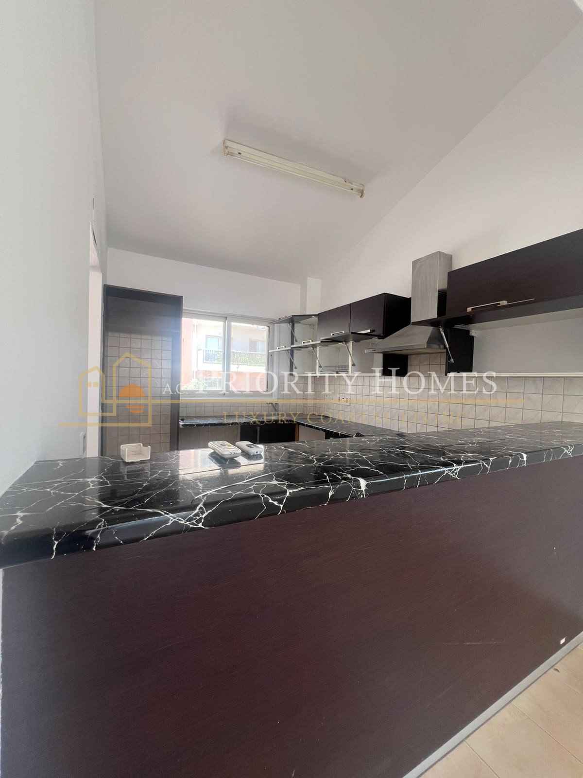 Two-Bedroom Sea View Apartment for Rent in Chloraka