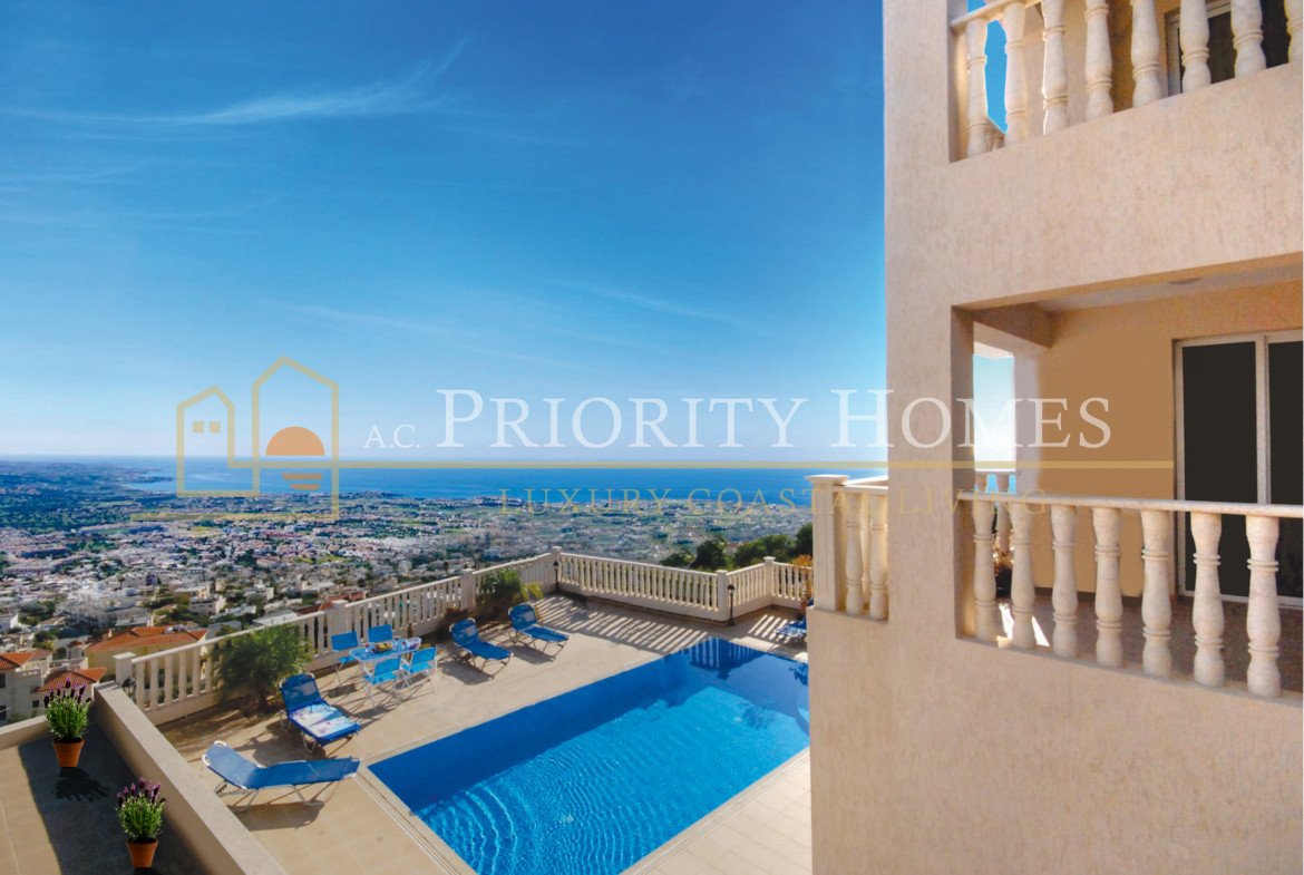 Five-Bedroom Villas with Panoramic Sea Views in Pegeia