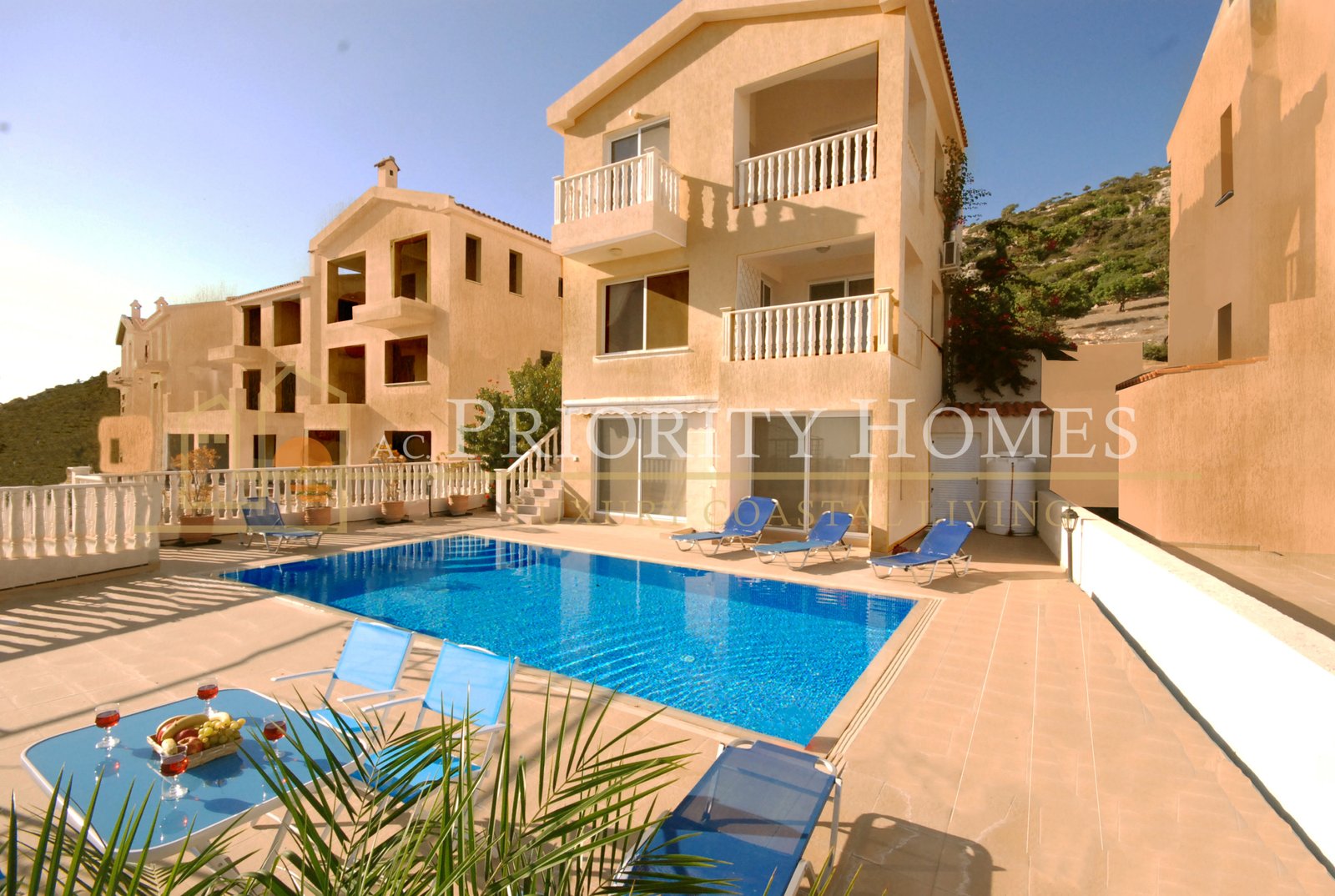Five-Bedroom Villas with Panoramic Sea Views in Pegeia