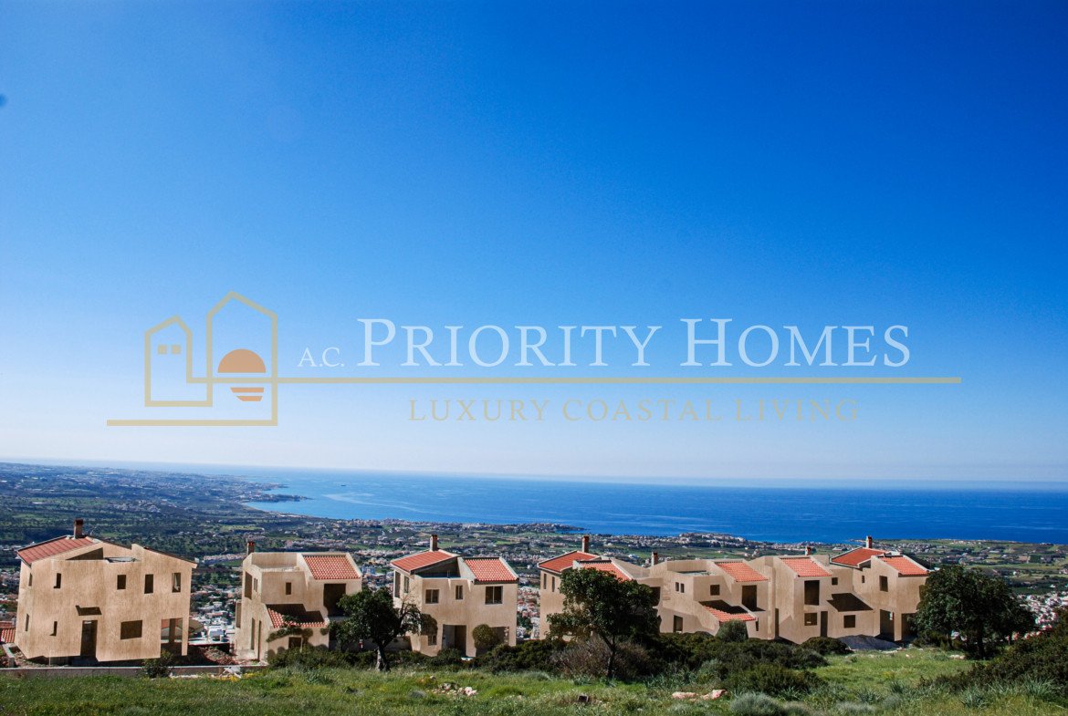 Five-Bedroom Villas with Panoramic Sea Views in Pegeia