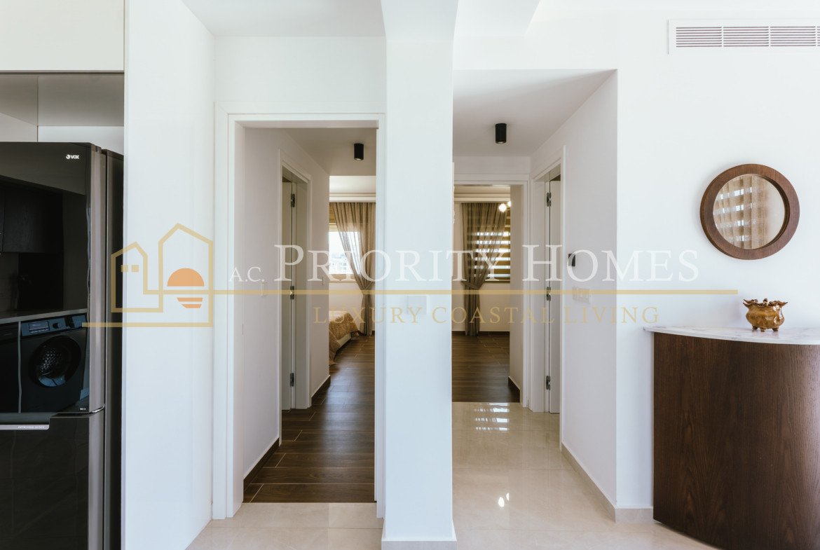 Contemporary Two-Bedroom Penthouse with Private Roof Terrace in Kato Paphos