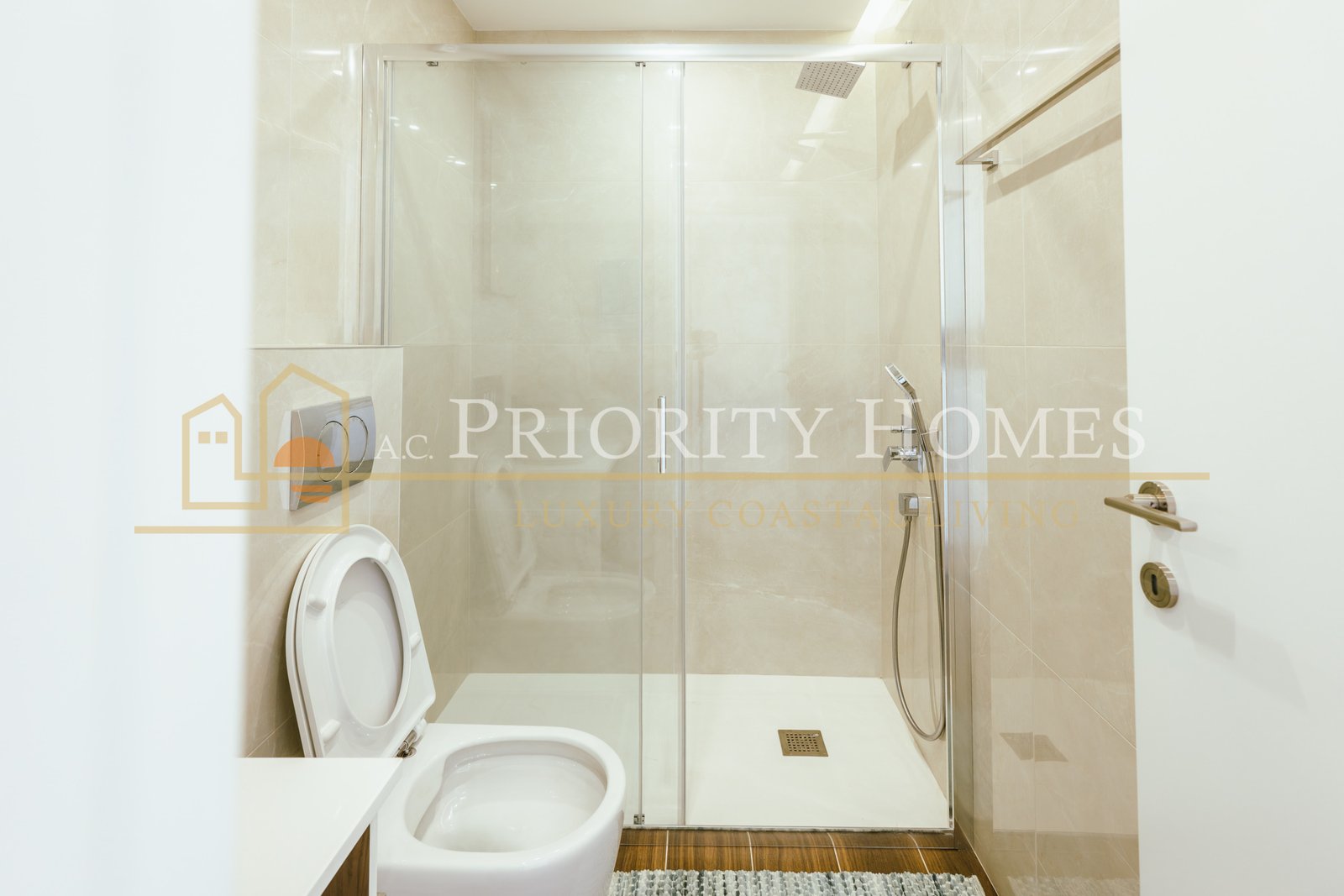 Contemporary Two-Bedroom Penthouse with Private Roof Terrace in Kato Paphos