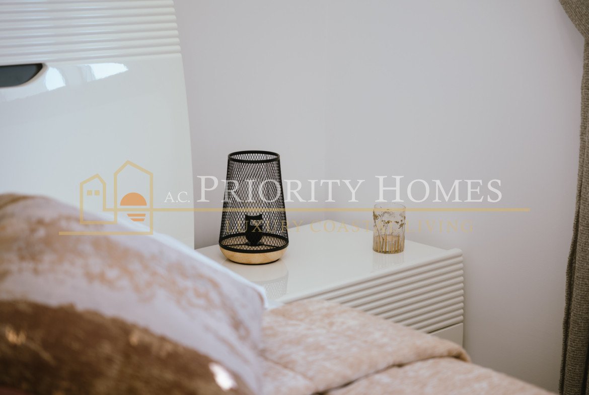 Contemporary Two-Bedroom Penthouse with Private Roof Terrace in Kato Paphos