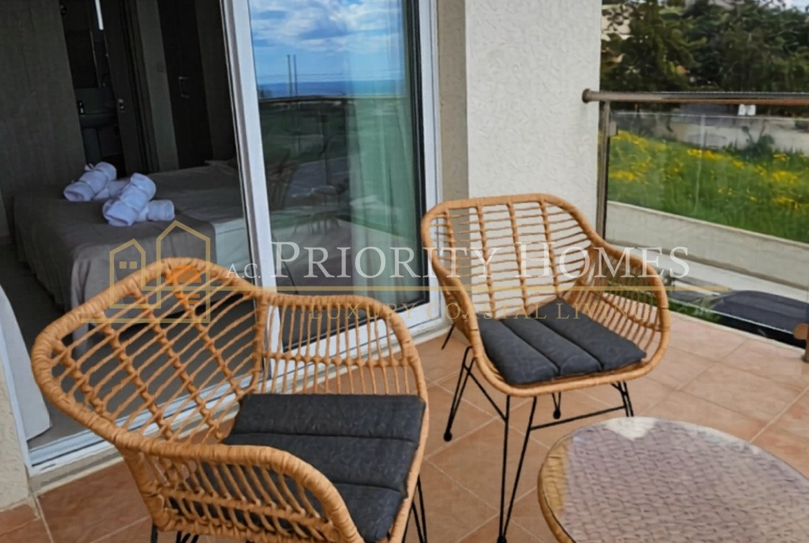 Three-Bedroom Mediterranean Villas in Pegeia – St George